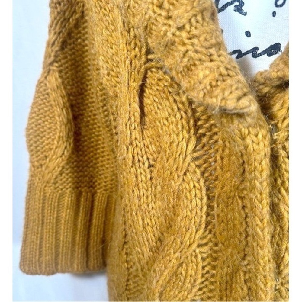 LOFT Ann Taylor Oversized Chunky Cable Knit Cardigan Sweater Womens S Wool Cozy - Picture 4 of 12